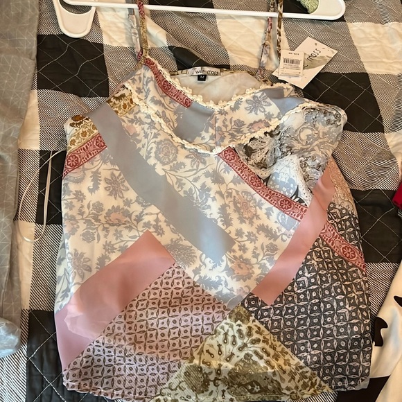 boot barn tank - Picture 1 of 1